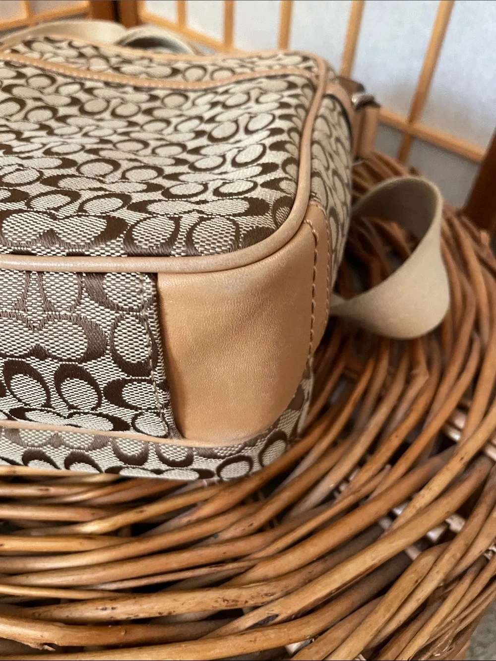 Vintage Coach Slingback Jacquard Messenger Bag in Khaki and Chalk